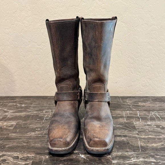 Frye 12R Leather Harness Boots - Picture 6 of 13